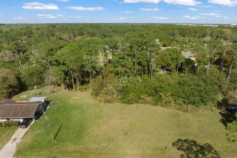Land in Fort Pierce, Florida № 976798 - photo 1