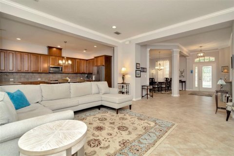 House in Land O' Lakes, Florida 4 bedrooms, 255.39 sq.m. № 1591828 - photo 9