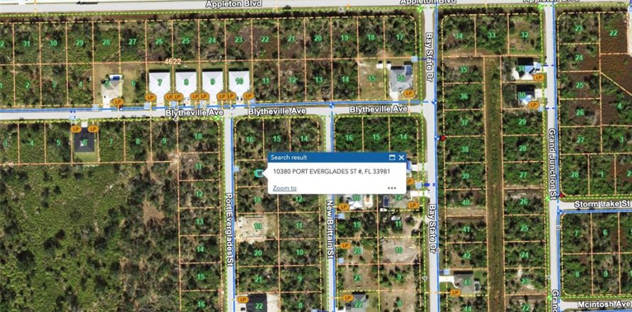 Land in Port Charlotte, Florida № 1593177