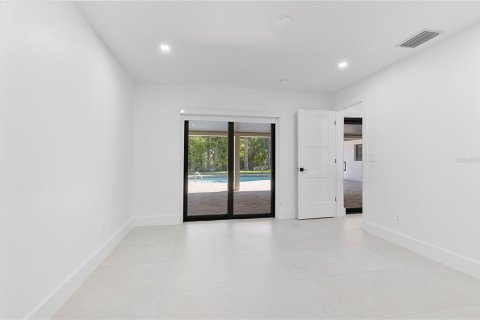 Villa ou maison à vendre à Fort Myers, Floride: 4 chambres, 207.36 m2 № 2415018 - photo 27