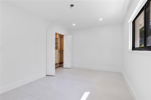 Villa ou maison à vendre à Fort Myers, Floride: 4 chambres, 207.36 m2 № 2415018 - photo 20