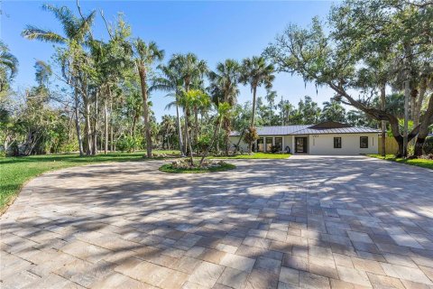 Villa ou maison à Fort Myers, Floride 4 chambres, 207.36 m2 № 2415018