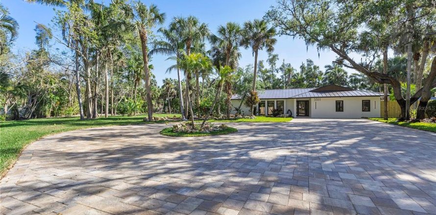 Villa ou maison à Fort Myers, Floride 4 chambres, 207.36 m2 № 2415018