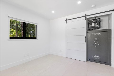 Villa ou maison à vendre à Fort Myers, Floride: 4 chambres, 207.36 m2 № 2415018 - photo 24