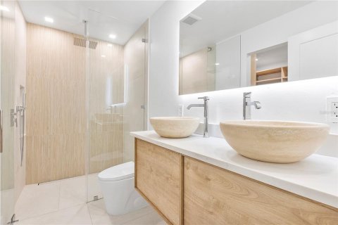 Villa ou maison à vendre à Fort Myers, Floride: 4 chambres, 207.36 m2 № 2415018 - photo 28