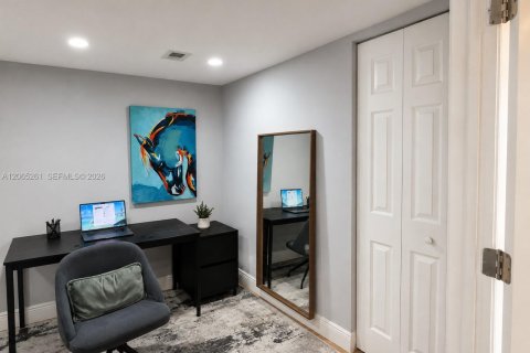 Copropriété à vendre à North Miami Beach, Floride: 2 chambres, 120.77 m2 № 2282270 - photo 8