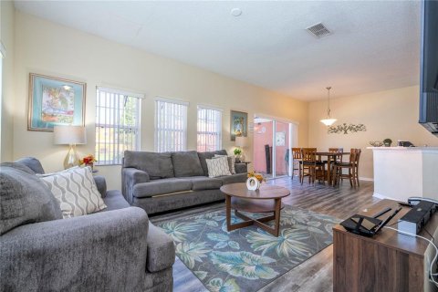 Townhouse in Kissimmee, Florida 4 bedrooms, 151.99 sq.m. № 1879118 - photo 13