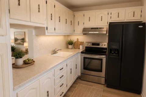 Condo in Boynton Beach, Florida, 1 bedroom № 2190985 - photo 3