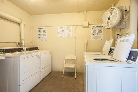 Condo in Boynton Beach, Florida, 1 bedroom № 2190985 - photo 11