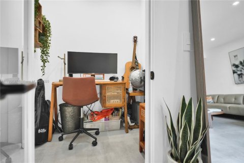 Townhouse in Sunny Isles Beach, Florida 4 bedrooms, 225.29 sq.m. № 2037022 - photo 14