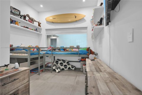 Townhouse in Sunny Isles Beach, Florida 4 bedrooms, 225.29 sq.m. № 2037022 - photo 29