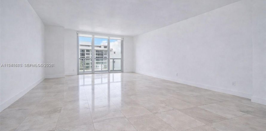 Condo à Miami Beach, Floride, 2 chambres  № 1999129