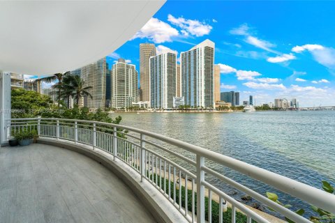 Купить кондоминиум в Майами, Флорида 4 спальни, 302.58м2, № 2154784 - фото 9