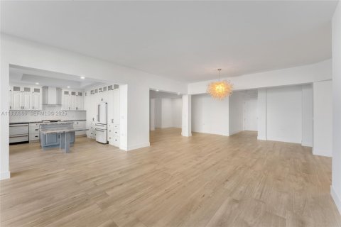 Купить кондоминиум в Майами, Флорида 4 спальни, 302.58м2, № 2154784 - фото 4
