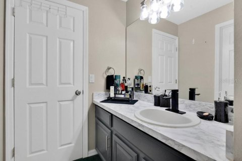 Casa en venta en Kissimmee, Florida, 4 dormitorios, 170.57 m2 № 2277385 - foto 16