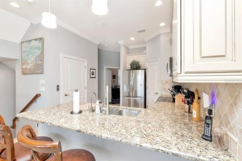 Touwnhouse à vendre à Indian Rocks Beach, Floride: 4 chambres, 179.77 m2 № 2135015 - photo 14