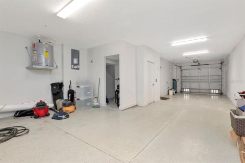 Touwnhouse à vendre à Indian Rocks Beach, Floride: 4 chambres, 179.77 m2 № 2135015 - photo 9