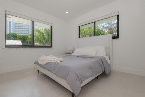 House in Fort Lauderdale, Florida 3 bedrooms, 123 sq.m. № 1655249 - photo 20