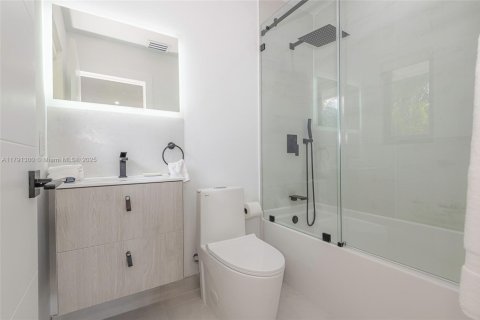 House in Fort Lauderdale, Florida 3 bedrooms, 123 sq.m. № 1655249 - photo 22