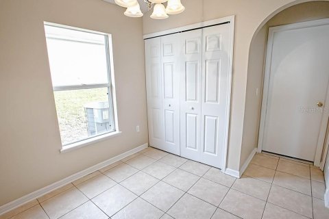 Villa ou maison à louer à Eustis, Floride: 3 chambres, 149.39 m2 № 2091543 - photo 12