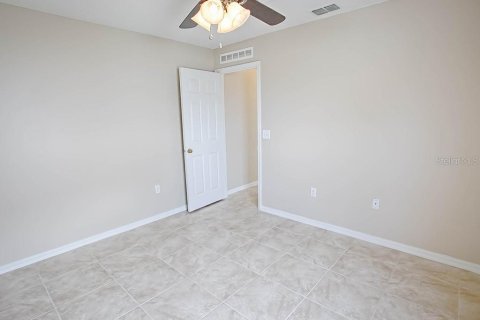 Villa ou maison à louer à Eustis, Floride: 3 chambres, 149.39 m2 № 2091543 - photo 17
