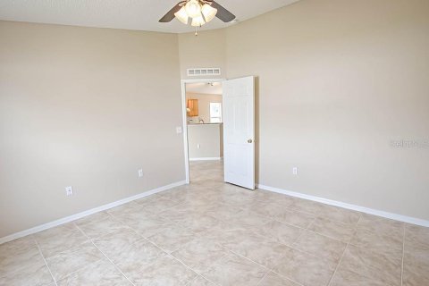 Villa ou maison à louer à Eustis, Floride: 3 chambres, 149.39 m2 № 2091543 - photo 20