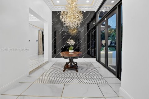 Villa ou maison à vendre à Plantation, Floride: 5 chambres, 292.08 m2 № 2266022 - photo 3