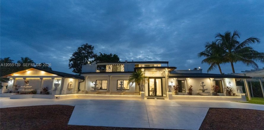 Villa ou maison à Plantation, Floride 5 chambres, 292.08 m2 № 2266022