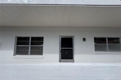 Copropriété à vendre à Winter Haven, Floride: 1 chambre, 86.49 m2 № 2214063 - photo 3
