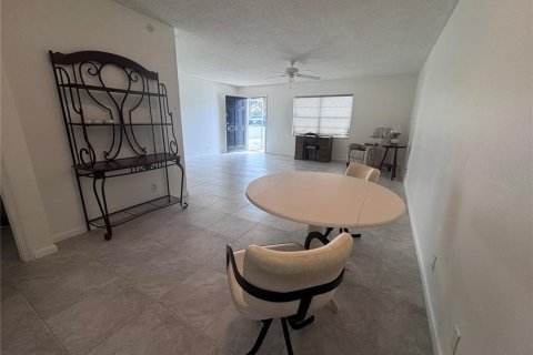 Copropriété à vendre à Winter Haven, Floride: 1 chambre, 86.49 m2 № 2214063 - photo 5