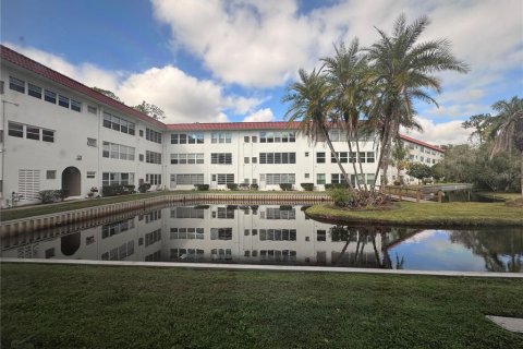 Copropriété à vendre à Winter Haven, Floride: 1 chambre, 86.49 m2 № 2214063 - photo 13