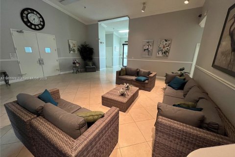 Copropriété à louer à Pompano Beach, Floride: 2 chambres, 76.64 m2 № 1967571 - photo 25