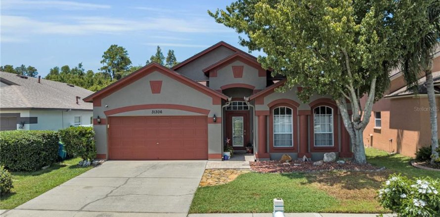 Casa en Wesley Chapel, Florida 4 dormitorios, 189.89 m2 № 1855901