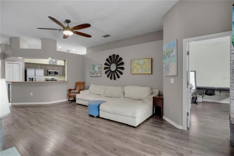 Casa en venta en Wesley Chapel, Florida, 4 dormitorios, 189.89 m2 № 1855901 - foto 15