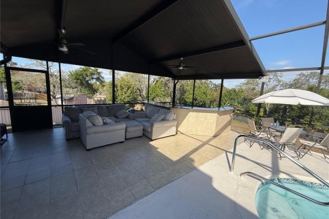 House in Spring Hill, Florida 5 bedrooms, 163.69 sq.m. № 2135393 - photo 27