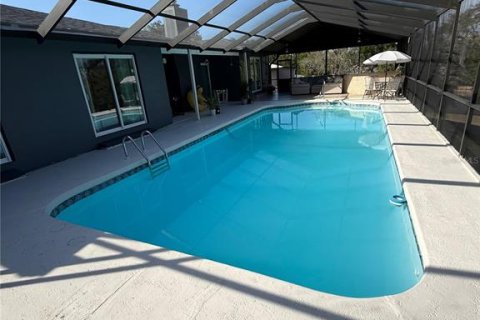 House in Spring Hill, Florida 5 bedrooms, 163.69 sq.m. № 2135393 - photo 24