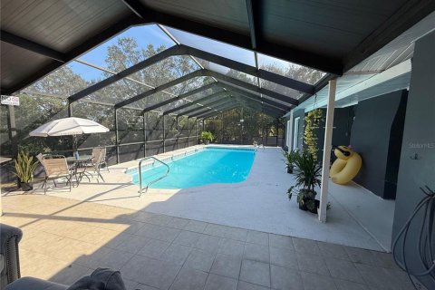 House in Spring Hill, Florida 5 bedrooms, 163.69 sq.m. № 2135393 - photo 26