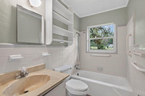 House in Alachua, Florida 2 bedrooms, 114.46 sq.m. № 2394109 - photo 7