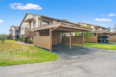 Condominio en New Port Richey, Florida, 2 dormitorios  № 2110113