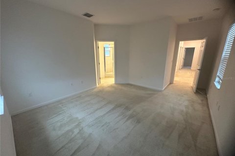 Villa ou maison à louer à Davenport, Floride: 5 chambres, 174.38 m2 № 2152351 - photo 5