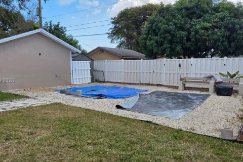 Casa en alquiler en Hollywood, Florida, 3 dormitorios, 112.41 m2 № 2029582 - foto 20