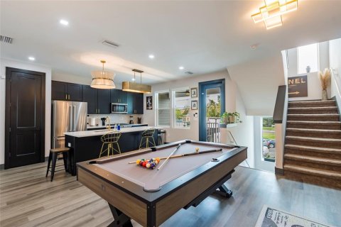 Adosado en alquiler en Saint Petersburg, Florida, 3 dormitorios, 169.92 m2 № 2143006 - foto 10