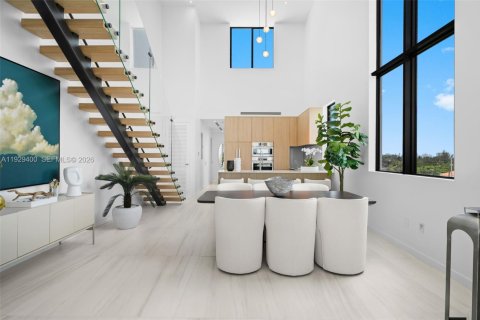 Propiedad comercial en venta en Miami Beach, Florida, 559.27 m2 № 2269848 - foto 17