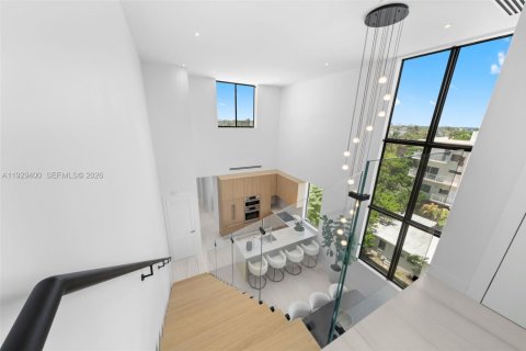 Propiedad comercial en venta en Miami Beach, Florida, 559.27 m2 № 2269848 - foto 18