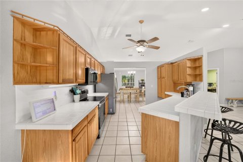 Villa ou maison à vendre à Ocala, Floride: 4 chambres, 268.86 m2 № 2422815 - photo 19