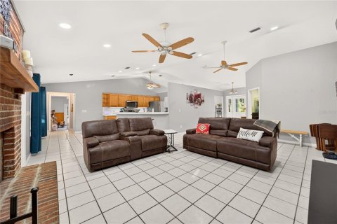 Villa ou maison à vendre à Ocala, Floride: 4 chambres, 268.86 m2 № 2422815 - photo 11