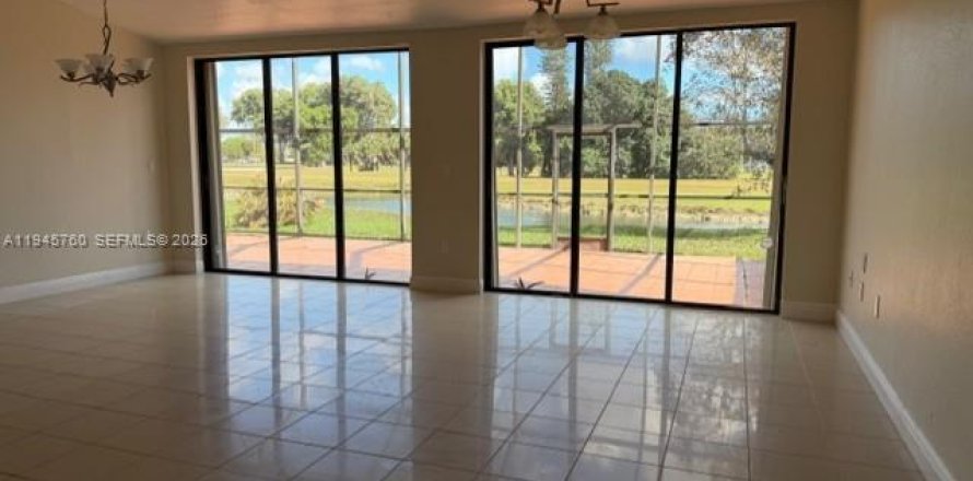 Condo à Doral, Floride, 3 chambres  № 2006163