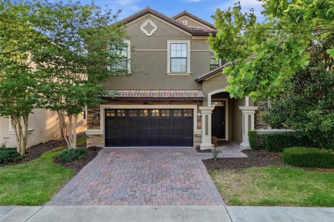House in Davenport, Florida 8 bedrooms, 363.15 sq.m. № 2098242 - photo 12