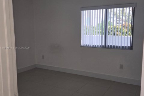 Купить кондоминиум в Майами, Флорида 2 спальни, 91.23м2, № 2045871 - фото 6