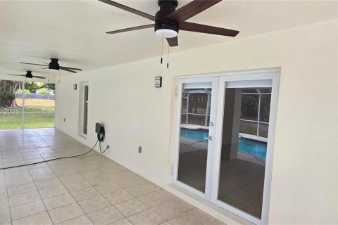 Casa en alquiler en Miami, Florida, 4 dormitorios, 223.62 m2 № 2040838 - foto 5